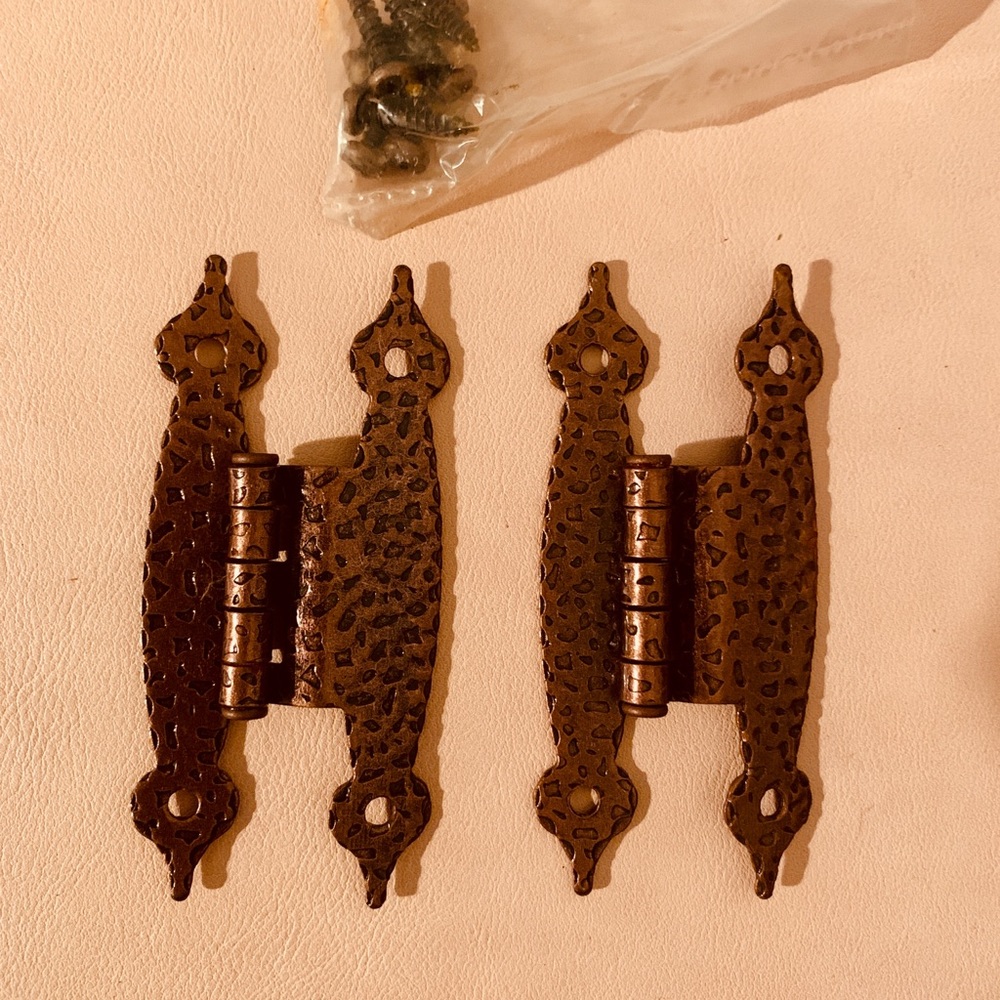 $3/20 Copper cabinet hinges set of 2